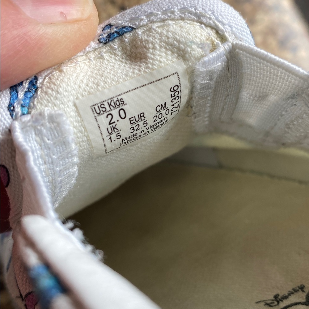 Disney, Lilo and Stitch Vans slip-on shoes, kids size 2 - Picture 10 of 10
